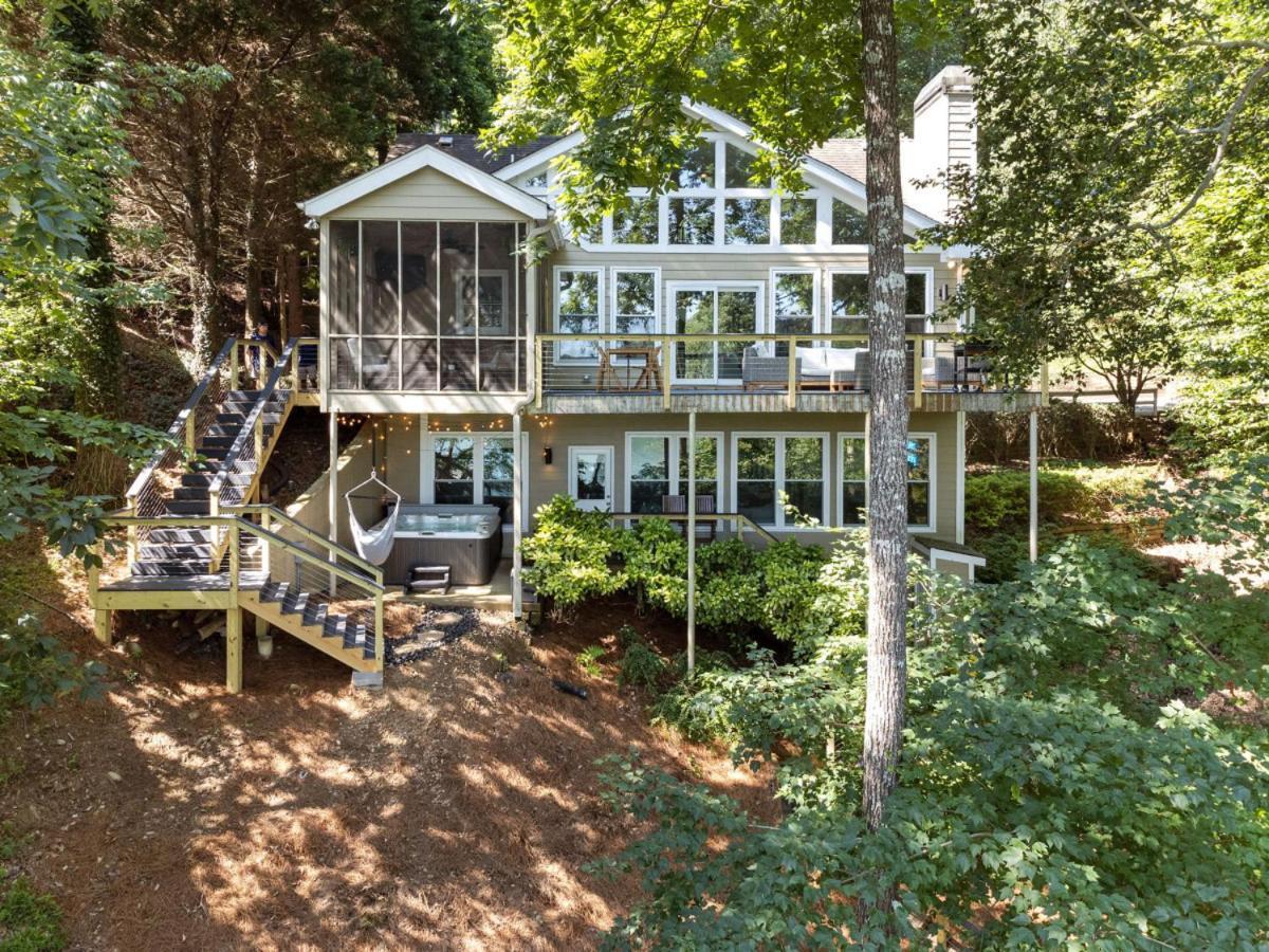 Lanier Landing - Private Dock Hot Tub Game Room เกนส์วิลล์ ภายนอก รูปภาพ
